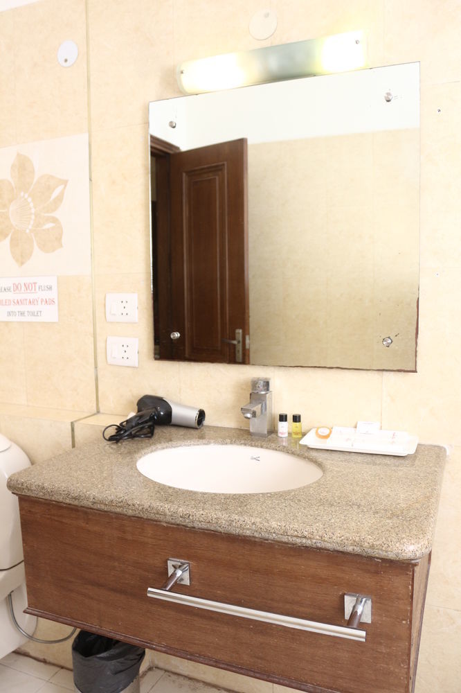 Fabhotel Goodwill Gk 1 Нью-Дели Экстерьер фото