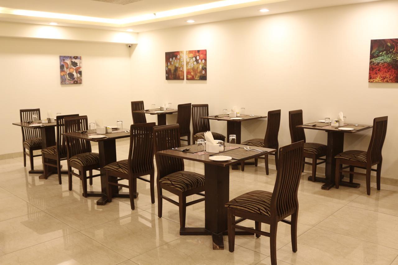 Fabhotel Goodwill Gk 1 Нью-Дели Экстерьер фото